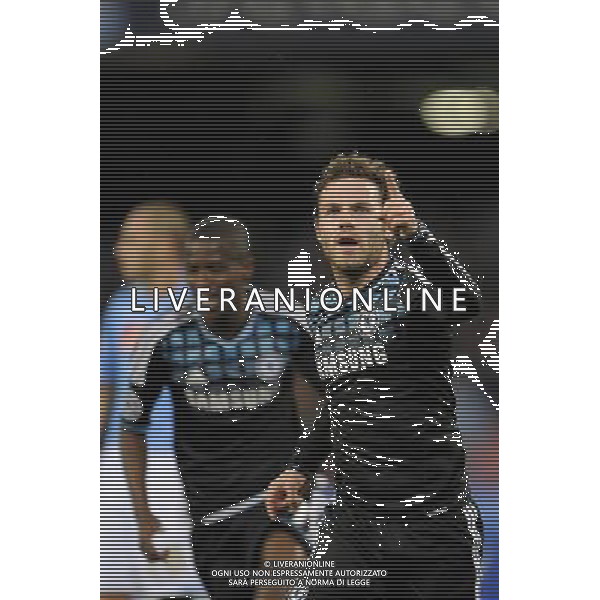Napoli - 21/02/2012 - Stadio San Paolo - Uefa Champions League 2011/2012 - Ottavi di finale andata - Napoli vs Chelsea - nella foto: L\'esultanza di Juan Mata dopo il momentaneo vantaggio å© Fabrizio Corradetti - Ag. Aldo Liverani sas