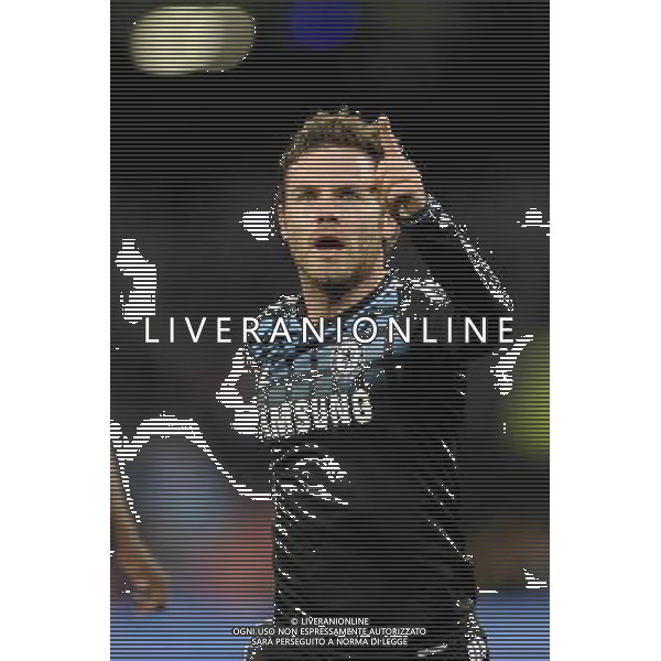 Napoli - 21/02/2012 - Stadio San Paolo - Uefa Champions League 2011/2012 - Ottavi di finale andata - Napoli vs Chelsea - nella foto: L\'esultanza di Juan Mata dopo il momentaneo vantaggio å© Fabrizio Corradetti - Ag. Aldo Liverani sas