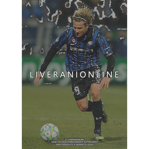 UEFA Champions League 2011/2012 Ottavi di Finale Andata Marsiglia (Francia) - 22.02.2012 Olympique Marsiglia-Inter Nella Foto:Forlan Diego /Ph.Vitez-Ag. Aldo Liverani