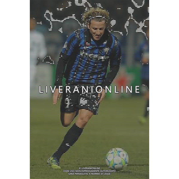 UEFA Champions League 2011/2012 Ottavi di Finale Andata Marsiglia (Francia) - 22.02.2012 Olympique Marsiglia-Inter Nella Foto:Forlan Diego /Ph.Vitez-Ag. Aldo Liverani