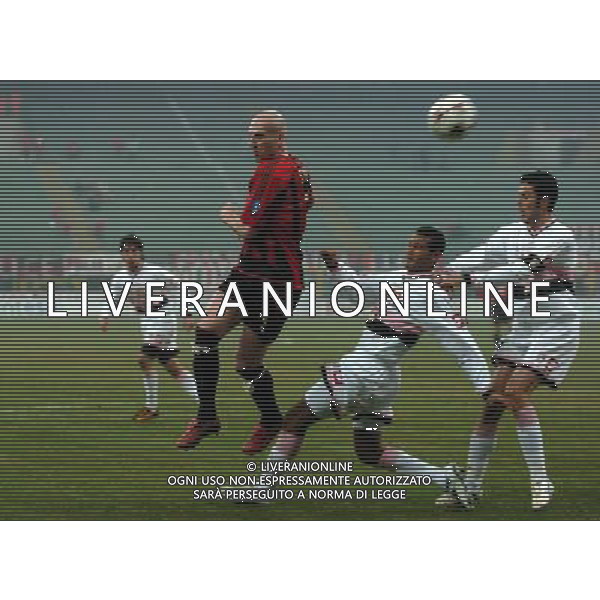 MILANO,12-01-05-DFP/FOTO GIORGIO RAVEZZANI COPPA ITALIA[ MILAN-PALERMO: JAAP STAM AG ALDO LIVERANI SAS