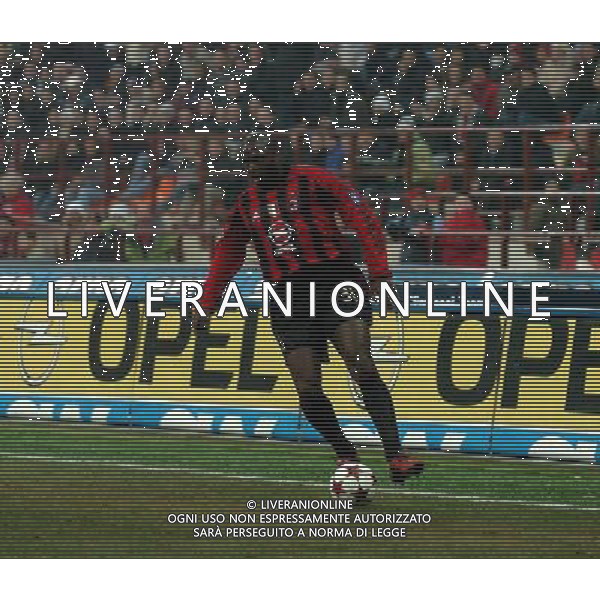 MILANO,12-01-05-DFP/FOTO GIORGIO RAVEZZANI COPPA ITALIA[ MILAN-PALERMO: HARVEY DELANO ESAJAS AG ALDO LIVERANI SAS