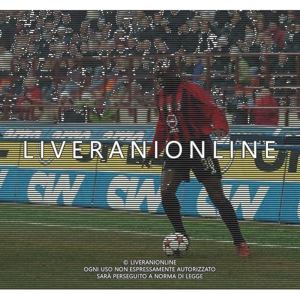 MILANO,12-01-05-DFP/FOTO GIORGIO RAVEZZANI COPPA ITALIA[ MILAN-PALERMO: HARVEY DELANO ESAJAS AG ALDO LIVERANI SAS