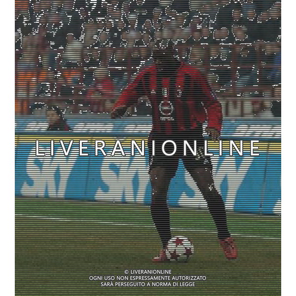 MILANO,12-01-05-DFP/FOTO GIORGIO RAVEZZANI COPPA ITALIA[ MILAN-PALERMO: HARVEY DELANO ESAJAS AG ALDO LIVERANI SAS