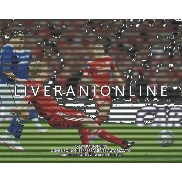 Liverpool\'s Dirk Kuyt scores his sides second goal Football - Carling Cup Final - Cardiff City v Liverpool - Sunday 26 February 2012 - Wembley Stadium - London å© CameraSport - 43 Linden Ave. Countesthorpe. Leicester. England. LE8 5PG - Tel: +44 (0) 116 277 4147 - admin@camerasport.com - www.camerasport.com AG ALDO LIVERANI S A S ONLY ITALY