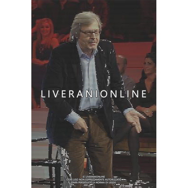 COLOGNO M.se (MI) 25/2/2012 STUDI MEDIASET TRASMISSIONE TELEVISIVA: -CHIAMBRETTI SUNDAY NIGHT SHOW- NELLA FOTO VITTORIO SGARBI FOTO ROMANO/AG ALDO LIVERANI 