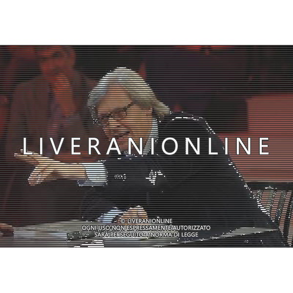 COLOGNO M.se (MI) 25/2/2012 STUDI MEDIASET TRASMISSIONE TELEVISIVA: -CHIAMBRETTI SUNDAY NIGHT SHOW- NELLA FOTO VITTORIO SGARBI FOTO ROMANO/AG ALDO LIVERANI 