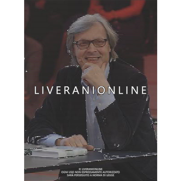 COLOGNO M.se (MI) 25/2/2012 STUDI MEDIASET TRASMISSIONE TELEVISIVA: -CHIAMBRETTI SUNDAY NIGHT SHOW- NELLA FOTO VITTORIO SGARBI FOTO ROMANO/AG ALDO LIVERANI 