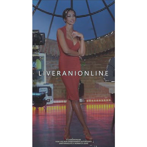 COLOGNO M.se (MI) 25/2/2012 STUDI MEDIASET TRASMISSIONE TELEVISIVA: -CHIAMBRETTI SUNDAY NIGHT SHOW- NELLA FOTO MADALINA GHENEA FOTO ROMANO/AG ALDO LIVERANI 