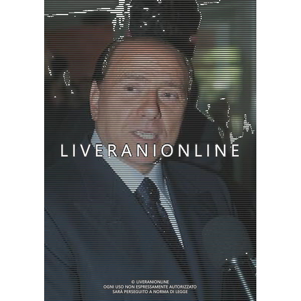 MILANO 12/6/2004 SEGGIO ELETTORALE DI VIA SCROSATI, 4 NELLA FOTO SILVIO BERLUSCONI FOTO MARIO ROMANO/AG ALDO LIVERANI
