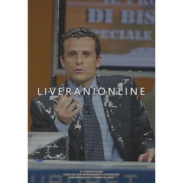 MILANO 12/6/2004 TRASMISSIONE TELEVISIVA: -IL PROCESSO DI BISCARDI, SPECIALE EUROPEI 2004- NELLA FOTO PIETRO FRANZA PRESIDENTE DEL MESSINA CALCIO FOTO MARIO ROMANO/AG ALDO LIVERANI 