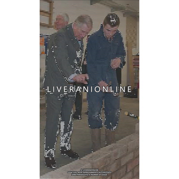The Prince of Wales visits the bricklaying department at Great Yarmouth College today (Mon) on 26th February 2012. /PHOTOSHOT/ALDO LIVERANI SAS - ITALY ONLY -