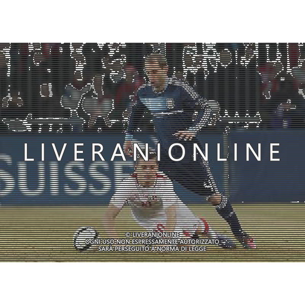 BERNA (CH) - 29/02/2012 - AMICHEVOLE SVIZZERA VS ARGENTINA - NELLA FOTO: XHAKA E ZABALETA - FOTO FRANCESCA SOLI / AGENZIA LIVERANI