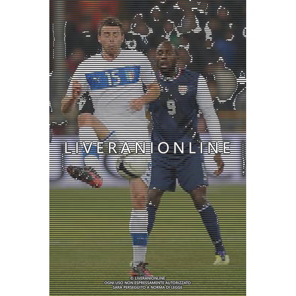 Amichevole Nazionale Genova 29-02-2012 Italia - USA nella foto: Andrea Barzagli (Italia) e dietro Jozy Altidore (USA) foto Roberto Garavaglia - ag. Aldo Liverani sas