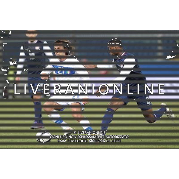 Amichevole Nazionale Genova 29-02-2012 Italia - USA nella foto: Andrea Pirlo (Italia) e sulla DX Maurice Edu (USA) foto Roberto Garavaglia - ag. Aldo Liverani sas