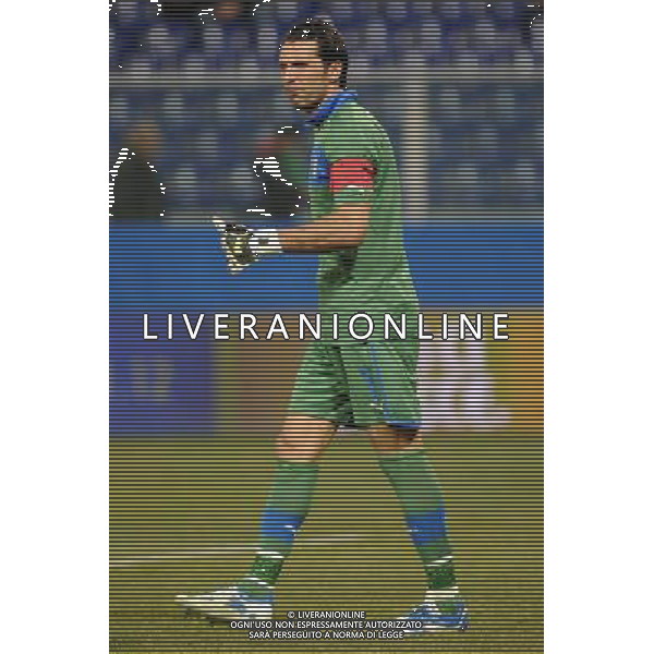 Amichevole Nazionale Genova 29-02-2012 Italia - USA nella foto: Gianluigi Buffon (Italia) foto Roberto Garavaglia - ag. Aldo Liverani sas