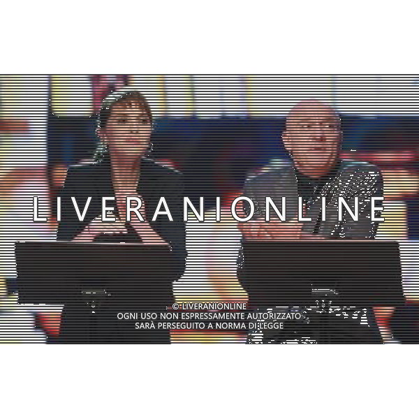 06/03//2012 TRASMISSIONE TV MEDIASET ZELIG - Teatro Arcimboldi nella foto PAOLA CORTELLESI CLAUDIO BISIO ph.Fiochi/AG ALDO LIVERANI SAS