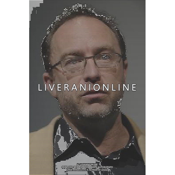 Jimmy Wales, Founder of Wikipedia speaking at the FT Digital Media Conference 2012 in London this morning ©photoshot/AG ALDO LIVERANI SAS - ITALY ONLY