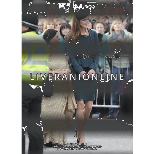  Picture Shows: The Queen, The Duke Of Edinburgh and The Duchess Of Cambridge visit Leicester, on Thursday March 08, 2012. ©photoshot/AGENZIA ALDO LIVERANI SAS - ITALY ONLY - REALI INGLESI: La Regina Elisabetta II d\'inghilterra accompagnata dal Duca di Edimburgo e da Kate Middleton Duchessa di Cambridge in visita a Leicester, 8 marzo 2012.