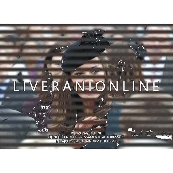  Picture Shows: The Queen, The Duke Of Edinburgh and The Duchess Of Cambridge visit Leicester, on Thursday March 08, 2012. ©photoshot/AGENZIA ALDO LIVERANI SAS - ITALY ONLY - REALI INGLESI: La Regina Elisabetta II d\'inghilterra accompagnata dal Duca di Edimburgo e da Kate Middleton Duchessa di Cambridge in visita a Leicester, 8 marzo 2012.