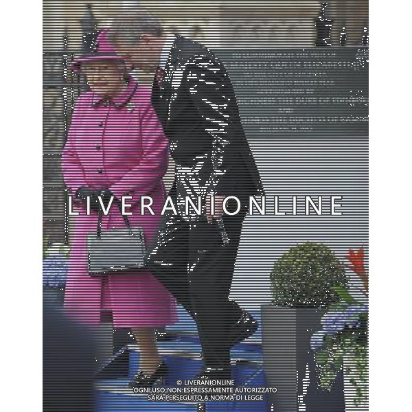  Picture Shows: The Queen, The Duke Of Edinburgh and The Duchess Of Cambridge visit Leicester, on Thursday March 08, 2012. ©photoshot/AGENZIA ALDO LIVERANI SAS - ITALY ONLY - REALI INGLESI: La Regina Elisabetta II d\'inghilterra accompagnata dal Duca di Edimburgo e da Kate Middleton Duchessa di Cambridge in visita a Leicester, 8 marzo 2012.