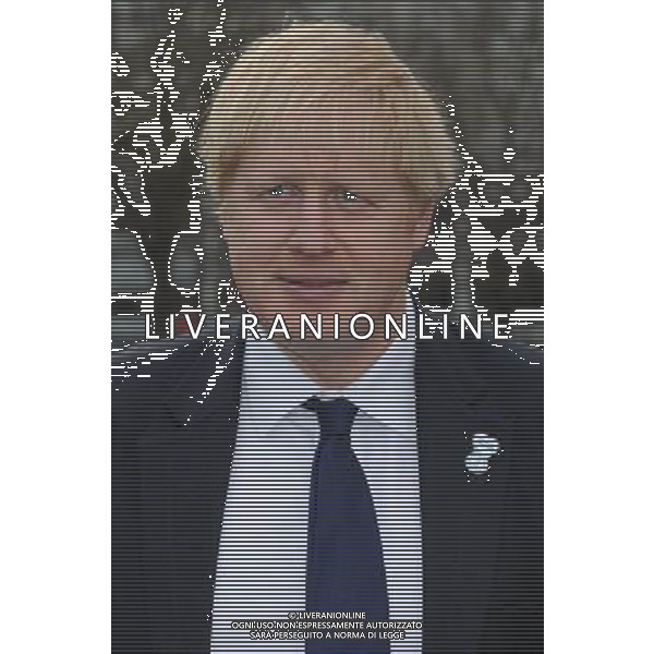 Boris Johnson, P \' G Capital Clean Up Photocall, Potters Field Park, London. 08.03.12 ©photoshot/AGENZIA ALDO LIVERANI SAS - ITALY ONLY - EDITORIAL USE ONLY