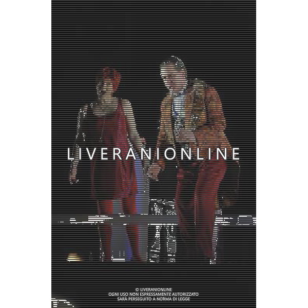 The UK premiere of a new opera Miss Fortune by leading British opera composer Judith Weir transposes the Sicilian folktale Misfortune to today as the daughter of a rich family turns her back on wealth to make her own way in the world. Royal Opera House, Covent Garden, London. : Emma Bell has Tina (Miss Fortune) and Alan Ewing has Lord Furtune ©PHOTOSHOT/Agenzia Aldo Liverani Sas - ITALY ONLY - EDITORIAL USE ONLY ©photoshot/Agenzia Aldo Liverani Sas - ITALY ONLY - La prima nel Regno Unito di una nuova opera teatrale di Miss Fortune del compositore d\'opera britannica Judith Weir al Royal Opera House, Covent Garden, Londra