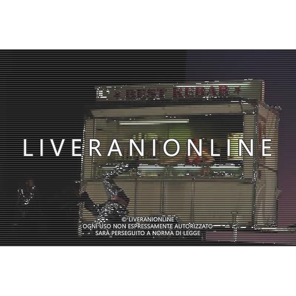 The UK premiere of a new opera Miss Fortune by leading British opera composer Judith Weir transposes the Sicilian folktale Misfortune to today as the daughter of a rich family turns her back on wealth to make her own way in the world. Royal Opera House, Covent Garden, London. : Emma Bell has Tina (Miss Fortune) ©PHOTOSHOT/Agenzia Aldo Liverani Sas - ITALY ONLY - EDITORIAL USE ONLY ©photoshot/Agenzia Aldo Liverani Sas - ITALY ONLY - La prima nel Regno Unito di una nuova opera teatrale di Miss Fortune del compositore d\'opera britannica Judith Weir al Royal Opera House, Covent Garden, Londra