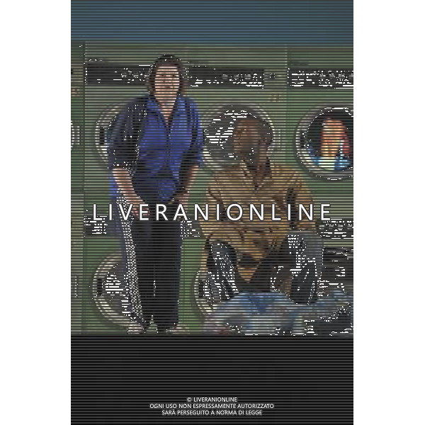 The UK premiere of a new opera Miss Fortune by leading British opera composer Judith Weir transposes the Sicilian folktale Misfortune to today as the daughter of a rich family turns her back on wealth to make her own way in the world. Royal Opera House, Covent Garden, London. : Anne-Marie Owens has Donna with Noah Stewart has Hassan ©PHOTOSHOT/Agenzia Aldo Liverani Sas - ITALY ONLY - EDITORIAL USE ONLY ©photoshot/Agenzia Aldo Liverani Sas - ITALY ONLY - La prima nel Regno Unito di una nuova opera teatrale di Miss Fortune del compositore d\'opera britannica Judith Weir al Royal Opera House, Covent Garden, Londra