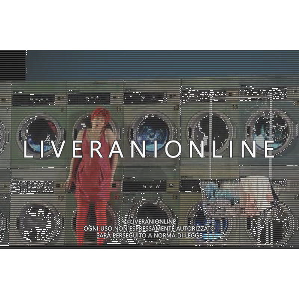 The UK premiere of a new opera Miss Fortune by leading British opera composer Judith Weir transposes the Sicilian folktale Misfortune to today as the daughter of a rich family turns her back on wealth to make her own way in the world. Royal Opera House, Covent Garden, London. : Emma Bell has Tina (Miss Fortune) ©PHOTOSHOT/Agenzia Aldo Liverani Sas - ITALY ONLY - EDITORIAL USE ONLY ©photoshot/Agenzia Aldo Liverani Sas - ITALY ONLY - La prima nel Regno Unito di una nuova opera teatrale di Miss Fortune del compositore d\'opera britannica Judith Weir al Royal Opera House, Covent Garden, Londra