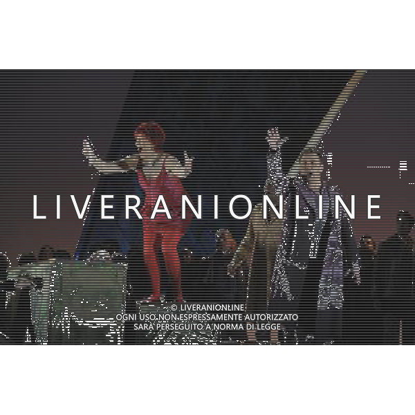 The UK premiere of a new opera Miss Fortune by leading British opera composer Judith Weir transposes the Sicilian folktale Misfortune to today as the daughter of a rich family turns her back on wealth to make her own way in the world. Royal Opera House, Covent Garden, London. : Emma Bell has Tina (Miss Fortune) with Andrew Watts has Fate ©PHOTOSHOT/Agenzia Aldo Liverani Sas - ITALY ONLY - EDITORIAL USE ONLY ©photoshot/Agenzia Aldo Liverani Sas - ITALY ONLY - La prima nel Regno Unito di una nuova opera teatrale di Miss Fortune del compositore d\'opera britannica Judith Weir al Royal Opera House, Covent Garden, Londra