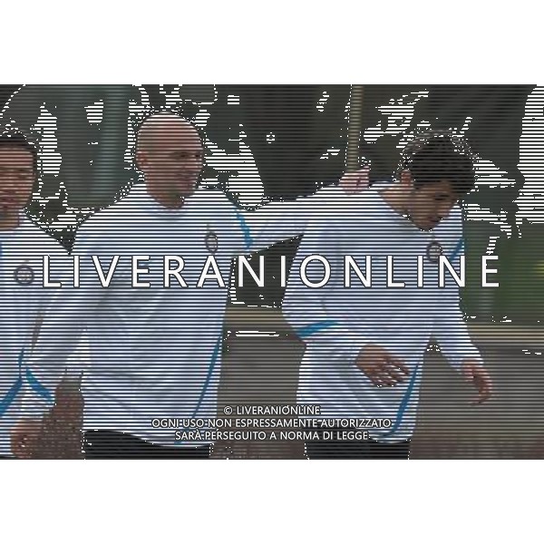 APPIANO GENTILE (CO) 12/3/2012 CHAMPIONS LEAGUE ALLENAMENTO FC INTERNAZIONALE NELLA FOTO ESTEBAN CAMBIASSO-FARAONI FOTO ROMANO/AG ALDO LIVERANI
