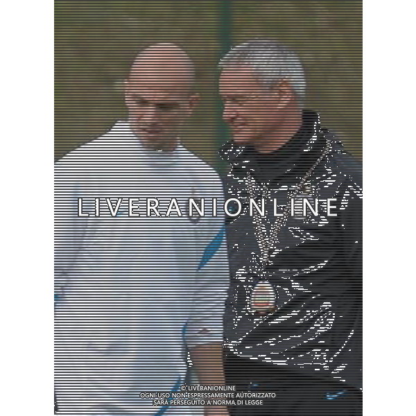 APPIANO GENTILE (CO) 12/3/2012 CHAMPIONS LEAGUE ALLENAMENTO FC INTERNAZIONALE NELLA FOTO ESTEBAN CAMBIASSO-CLAUDIO RANIERI FOTO ROMANO/AG ALDO LIVERANI