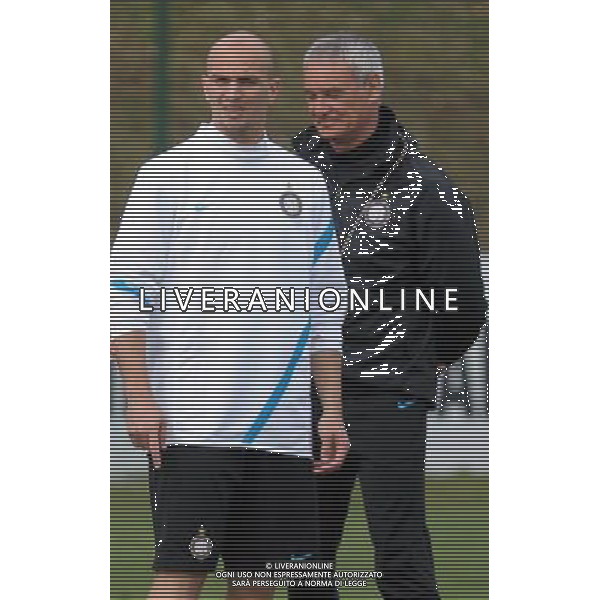 APPIANO GENTILE (CO) 12/3/2012 CHAMPIONS LEAGUE ALLENAMENTO FC INTERNAZIONALE NELLA FOTO ESTEBAN CAMBIASSO-CLAUDIO RANIERI FOTO ROMANO/AG ALDO LIVERANI