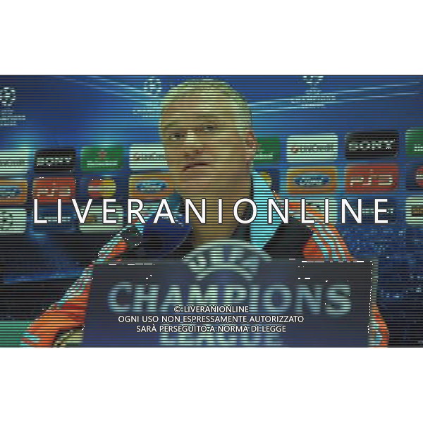 MILANO 12/3/2012 STADIO SAN SIRO CONFERENZA STAMPA DI DIDIER DESCHAMPS E STEVE MANDANA RISPETTIVAMENTE ALLENATORE E CAPITANO/PORTIERE DELL\'Olympique Marsiglia IN VISTA DELLA PARTITA DI RITORNO DEGLI OTTAVI DI CHAMPIONS LEAGUE CONTRO L\'INTER NELLA FOTO DIDIER DESCHAMPS ©ROMANO/ALDO LIVERANI