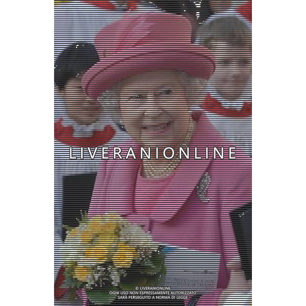 HM The Queen and HRH The Duke of Edinburgh, accompanied by TRH The Prince of Wales, The Duchess of Cornwall and The Countess of Wessex will attend the annual Commonwealth Observance at Westminster Abbey. 12-3-12 ©photoshot/AGENZIA ALDO LIVERANI SAS - ITALY ONLY - REALI INGLESI: Celebrazione annuale del Commonwealth all\'Abbazia di Westminster a Londra La regina Elisabetta II d\'inghilterra