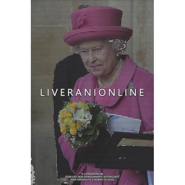 HM The Queen and HRH The Duke of Edinburgh, accompanied by TRH The Prince of Wales, The Duchess of Cornwall and The Countess of Wessex attended the annual Commonwealth Observance at Westminster Abbey today ; HM The Queen ©photoshot/AGENZIA ALDO LIVERANI SAS - ITALY ONLY - REALI INGLESI: Celebrazione annuale del Commonwealth all\'Abbazia di Westminster a Londra La regina Elisabetta II d\'inghilterra