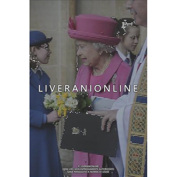 HM The Queen and HRH The Duke of Edinburgh, accompanied by TRH The Prince of Wales, The Duchess of Cornwall and The Countess of Wessex attended the annual Commonwealth Observance at Westminster Abbey today ; HM The Queen ©photoshot/AGENZIA ALDO LIVERANI SAS - ITALY ONLY - REALI INGLESI: Celebrazione annuale del Commonwealth all\'Abbazia di Westminster a Londra La regina Elisabetta II d\'inghilterra