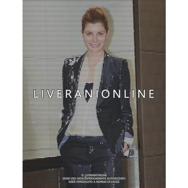 MILANO - 13/3/2012 ARMANI HOTEL MILANO PHOTOCALL DEL FILM \'MAGNIFICA PRESENZA\' NELLA FOTO puccini vittoria PH.Fiochi/AG.ALDO LIVERANI SAS