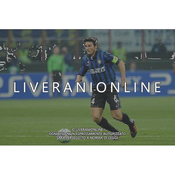 UEFA Champions League - Ottavi di finale gara di ritorno Milano 13-03-2012 Inter - Marsiglia nella foto: Javier Zanetti (Inter) foto Roberto Garavaglia - ag. Aldo Liverani sas