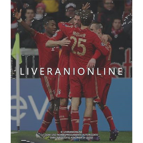 firo Fu§ball,Fussball, 13.03.2012 Uefa Champions League Saison 2011/2012 Achtelfinale, Achtelfinal RŸckspiel, CL, FC Bayern MŸnchen, Muenchen, FCB, FC Basel, 7 : 0, ganze Figur, Gestik, Jubel, jubeln, Gestik, um Mario Gomez, Bayern, mit Thomas MŸller, Mueller, Bayern, Franck Ribery, Bayern, links, David Alaba, Bayern, $worldrightsEs gelten unsere AGB, einsehbar auf www.firosportphoto.de copyright by firo sportphoto: Coesfelder Str.207 48249 DŸlmen www.firosportphoto.de mail@firosportphoto.de (V o l k s b a n k B o c h u m - W i t t e n ) BLZ.: 430 601 29 Kt. Nr.: 341 117 100 Tel:Ê 02594 - 9916004 Fax:Ê02594 - 9916005 BAYERN MONACO - BASILIEA CHAMPIONS LEAGUE - AG ALDO LIVERANI SAS - ITALY ONLY - *** Local Caption *** .