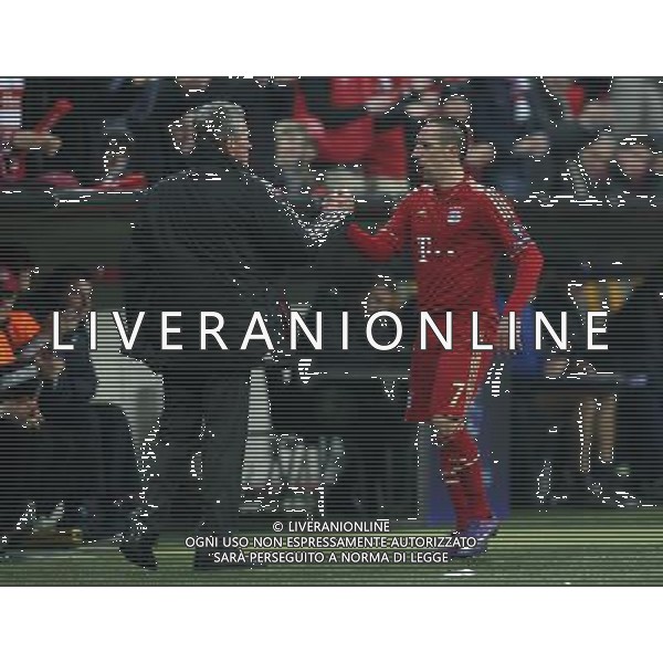 firo Fu§ball,Fussball, 13.03.2012 Uefa Champions League Saison 2011/2012 Achtelfinale, Achtelfinal RŸckspiel, CL, FC Bayern MŸnchen, Muenchen, FCB, FC Basel, 7 : 0, ganze Figur, Gestik, Franck Ribery, Bayern, rechts, links, Trainer, Bayern, Jupp Heynckes, $worldrightsEs gelten unsere AGB, einsehbar auf www.firosportphoto.de copyright by firo sportphoto: Coesfelder Str.207 48249 DŸlmen www.firosportphoto.de mail@firosportphoto.de (V o l k s b a n k B o c h u m - W i t t e n ) BLZ.: 430 601 29 Kt. Nr.: 341 117 100 Tel:Ê 02594 - 9916004 Fax:Ê02594 - 9916005 BAYERN MONACO - BASILIEA CHAMPIONS LEAGUE - AG ALDO LIVERANI SAS - ITALY ONLY - *** Local Caption *** .