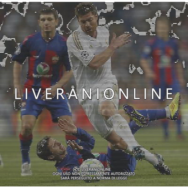 Real Madrid\'s Xabi Alonso during Champions League match on march 14th 2012. Photo: Cesar Cebolla / ALFAQUI /AGENZIA LADO LIVERANI S A S OTTAVI DI RITORNO DI CHAMPIONS LEAGUE REAL MADRID - CSKA MOSKA - ITALY ONLY -