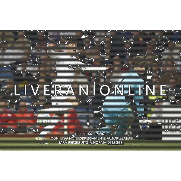 Real Madrid\'s Cristiano Ronaldo and CSK Moskva\'s Sergei Chepchugov during Champions League match on march 14th 2012. Photo: Cesar Cebolla / ALFAQUI /AGENZIA LADO LIVERANI S A S OTTAVI DI RITORNO DI CHAMPIONS LEAGUE REAL MADRID - CSKA MOSKA - ITALY ONLY -