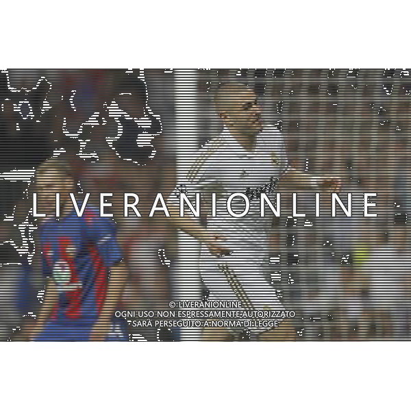Real Madrid\'s aKarim Benzema goal during Champions League match on march 14th 2012. Photo: Cesar Cebolla / ALFAQUI /AGENZIA LADO LIVERANI S A S OTTAVI DI RITORNO DI CHAMPIONS LEAGUE REAL MADRID - CSKA MOSKA - ITALY ONLY -