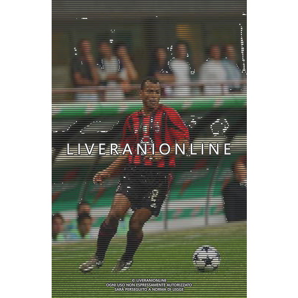 MILANO, 21-08-04 DFP/FOTO GIORGIO RAVEZZANI SUPERCOPPA ITALIANA / MILAN-LAZIO: CAFU MARCOS AG ALDO LIVERANI SAS