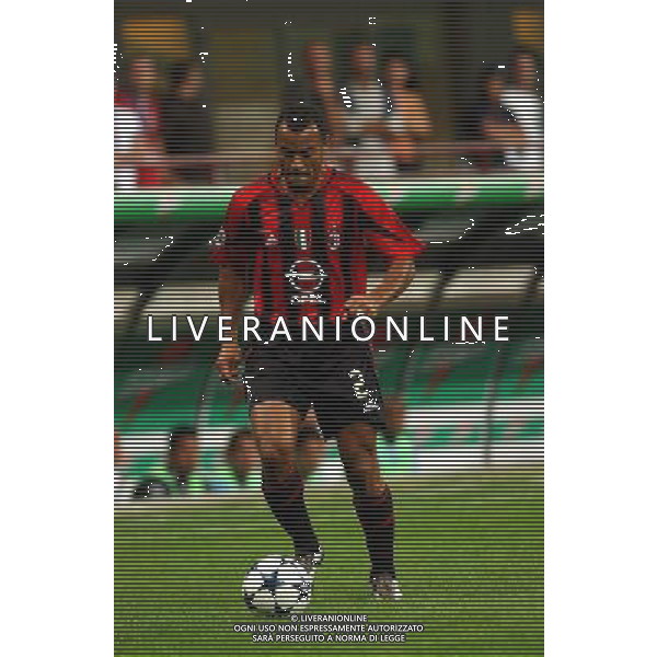 MILANO, 21-08-04 DFP/FOTO GIORGIO RAVEZZANI SUPERCOPPA ITALIANA / MILAN-LAZIO: CAFU MARCOS AG ALDO LIVERANI SAS