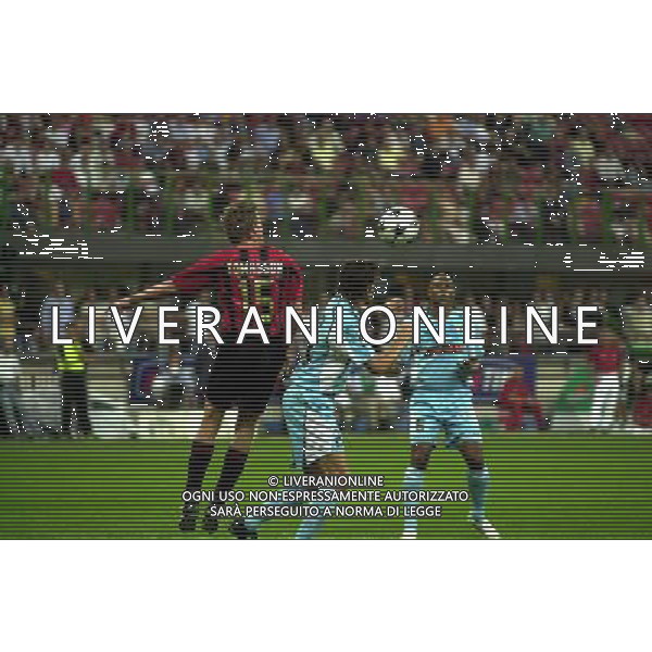 MILANO, 21-08-04 DFP/MARCO DE PONTI SUPERCOPPA ITALIANA / MILAN-LAZIO: JON DHAL TOMASSON AG ALDO LIVERANI SAS