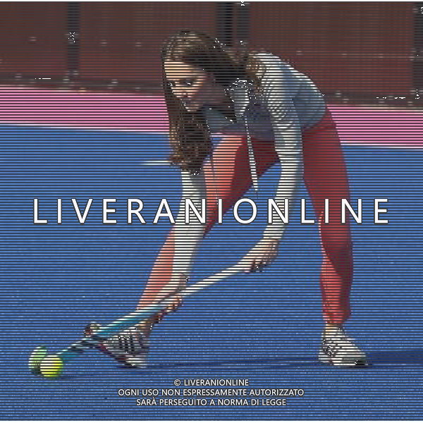 LONDON, ENGLAND - MARCH 15: Catherine, Duchess of Cambridge plays hockey with the GB hockey teams at the Riverside Arena in the Olympic Park on March 15, 2012 in London, England. The Duchess of Cambridge viewed the Olympic park as well as meeting members of the men\'s and women\'s GB Hockey teams. ©photoshot/AGENZIA ALDO LIVERANI SAS - ITALY ONLY - REALI INGLESI: Kate Middleton, duchessa di Cambridge in visita al Parco Olimpico presso l\'Arena Riverside per incontrare i membri degli uomini e donne della squadra di hockey inglese - Londra, Inghilterra - 15 marzo 2012
