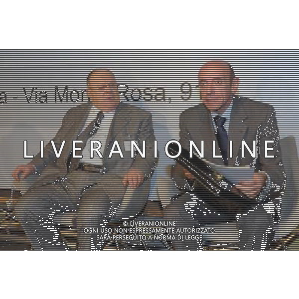MILANO 19/3/2012 SOLE 24 ORE VIA MONTE ROSA, 91 CONVEGNO: -TUTTO PENSIONI 2012- NELLA FOTO GIULIANO CAZZOLA ED ANTONIO MASTROPASQUA FOTO ROMANO/AG ALDO LIVERANI